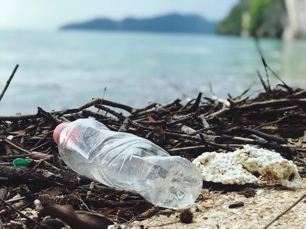 Single use bottle not biodegradable plastics