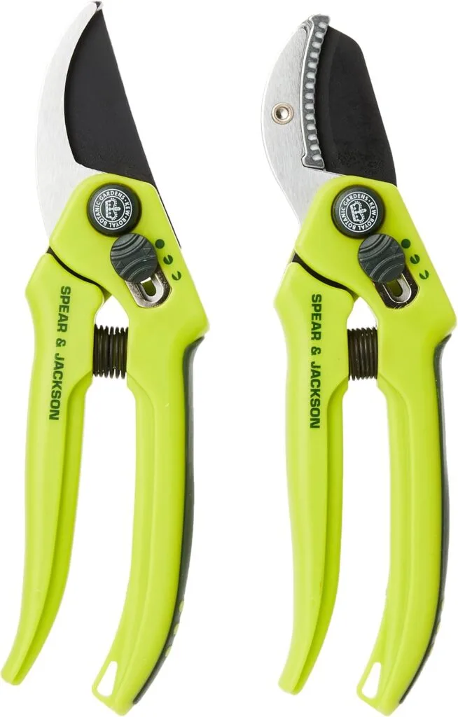 pruners